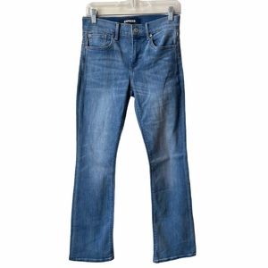 Express mid rise barely boot jeans 2 short